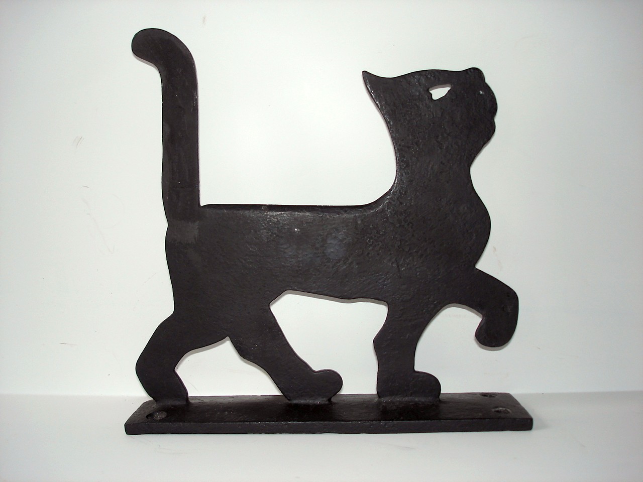 CAT WITH AN ATTITUDE BOOT SCRAPE