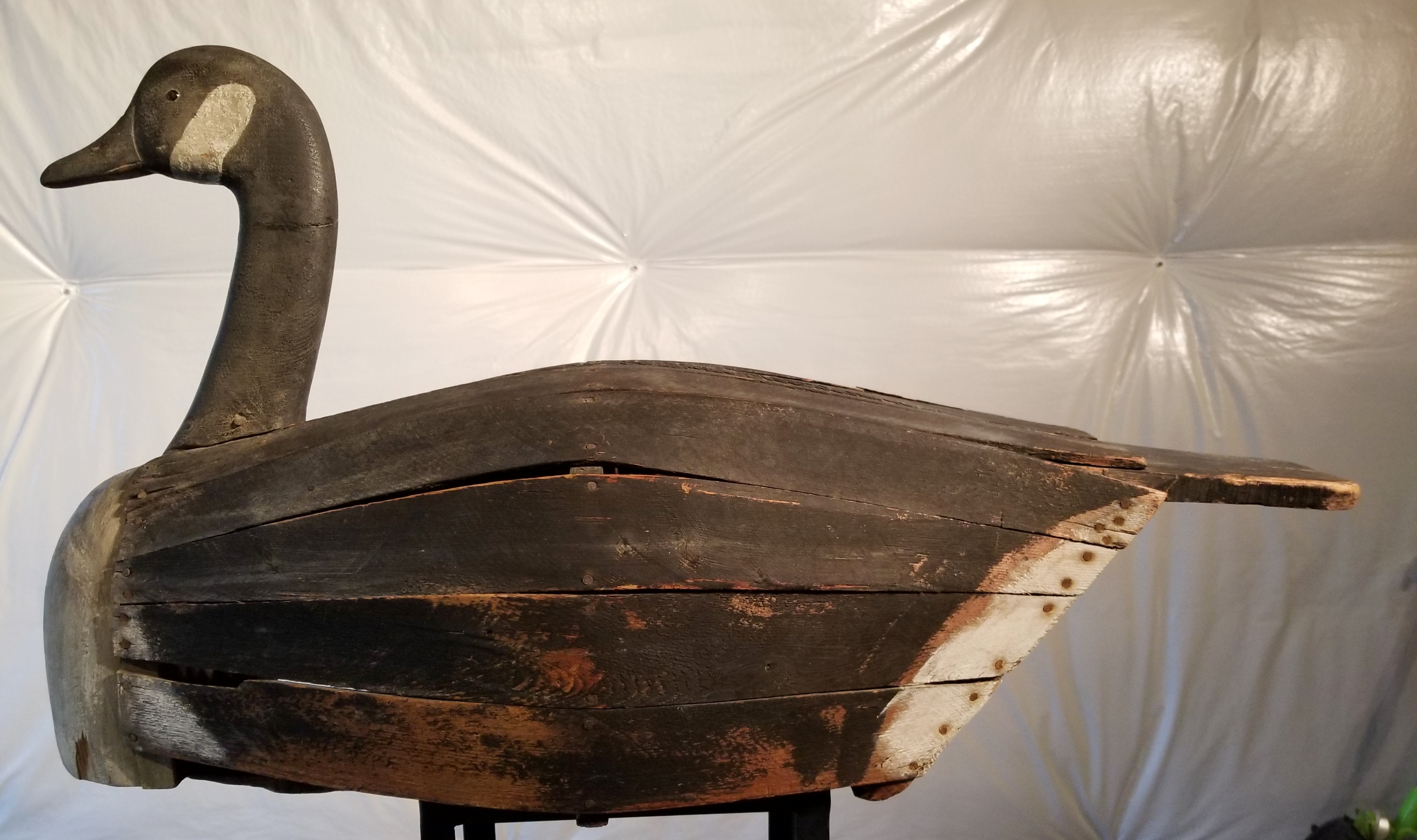 LARGE WOODEN GOOSE