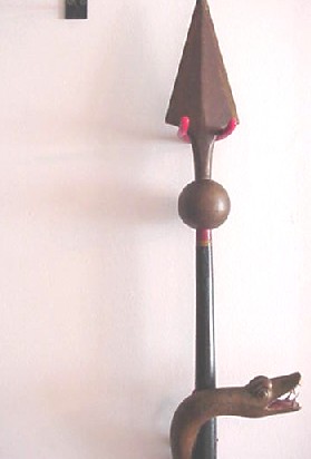 LODGE SNAKE STAFF